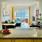Ocean View Del Conde Apartment *